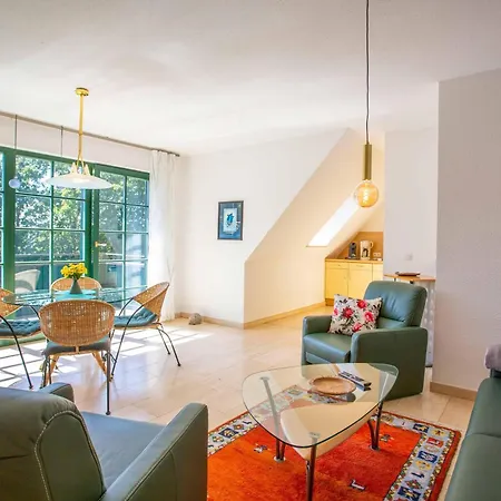 Apartment Kranichruh Im Gutshaus - Ihr Rueckzugsort In Der Sembzin