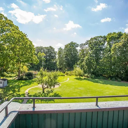 Kranichruh Im Gutshaus - Ihr Rueckzugsort In Der Apartman