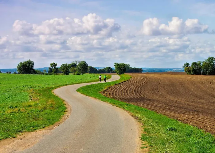 Kranichruh Im Gutshaus - Ihr Rueckzugsort In Der * Sembzin